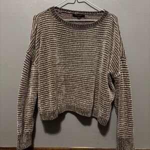 Romeo & Juliet Couture gray Striped Sweater sz M
